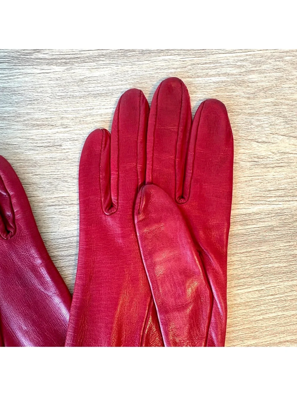 Vintage Red Genuine Leather Gloves Women’s Size 6.5 Soft Retro 1960s 1970s